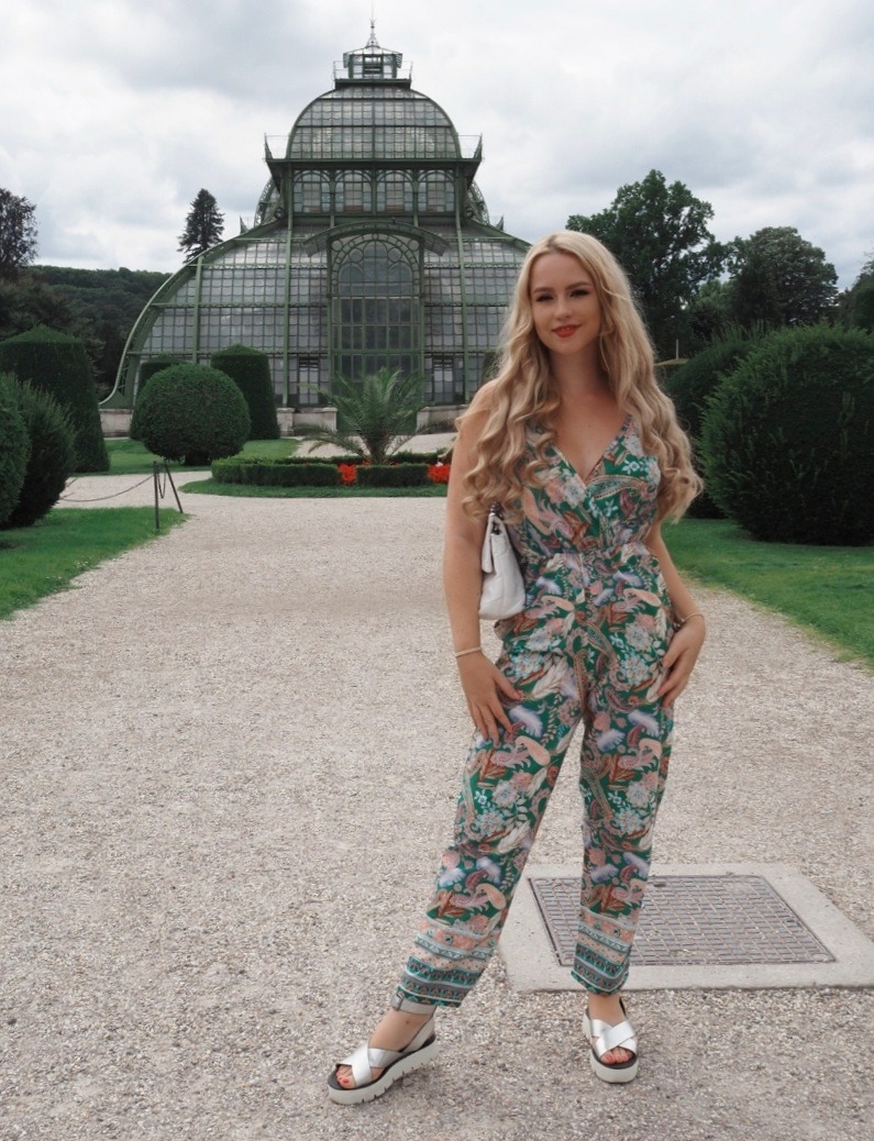 Sandra — Model & Hostess in Ostrava photo 6