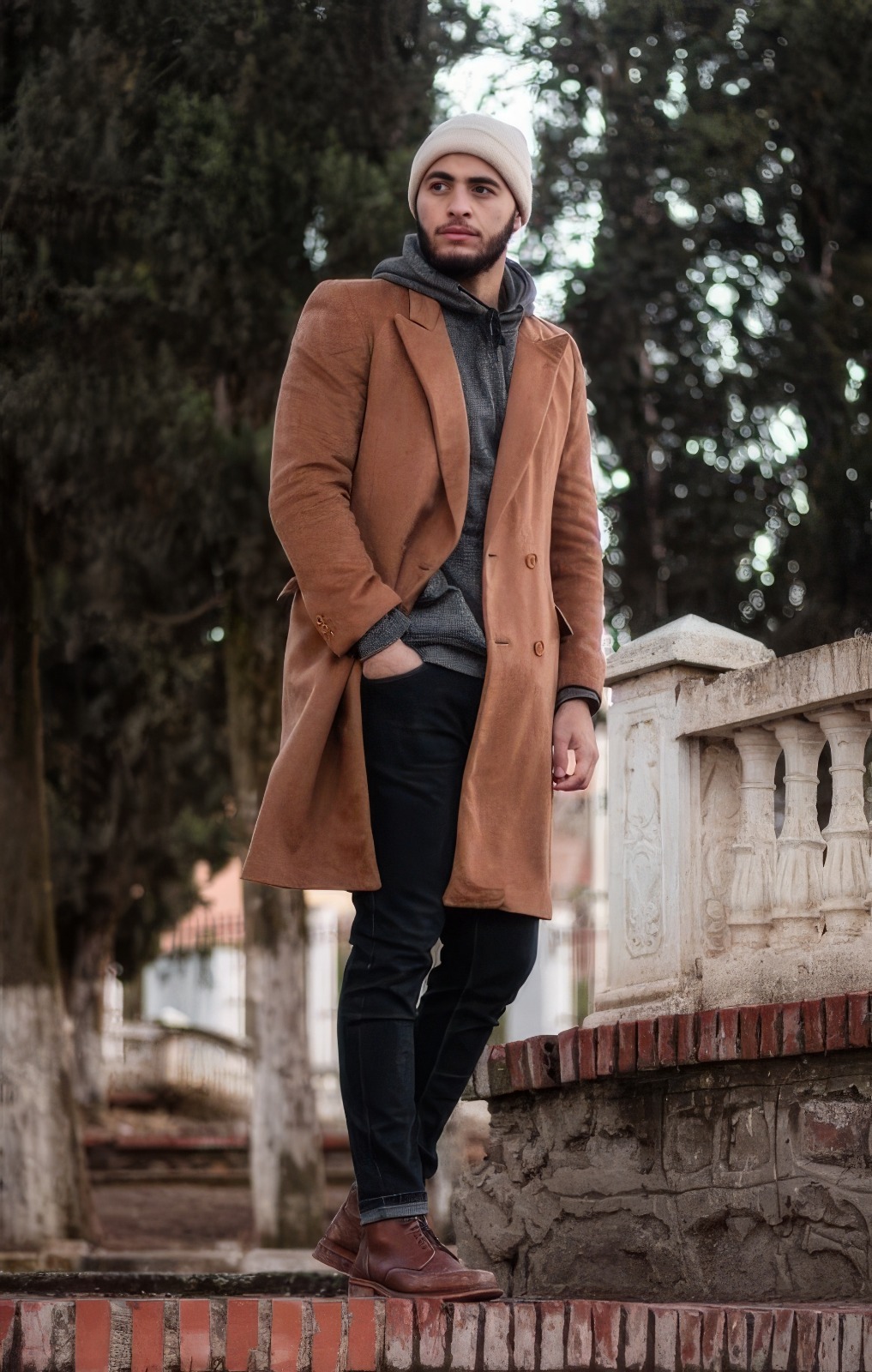 Kassi — Model & Host in Cergy photo 3