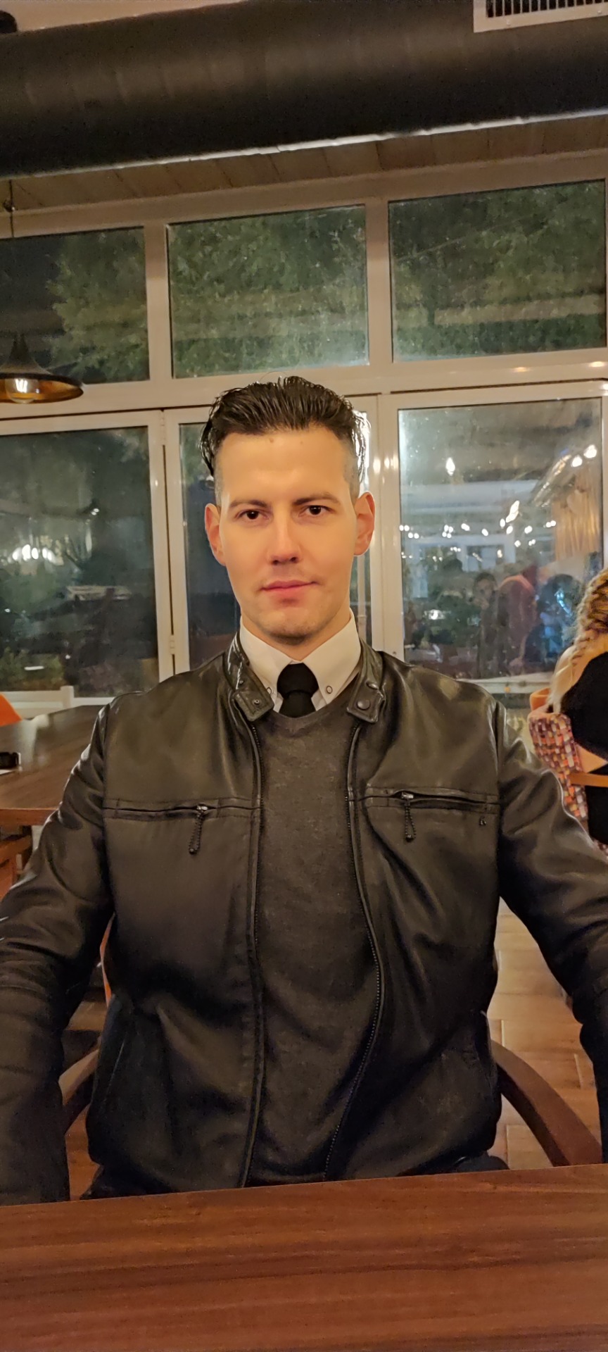 Nikola — Model & Host in Bg photo 17