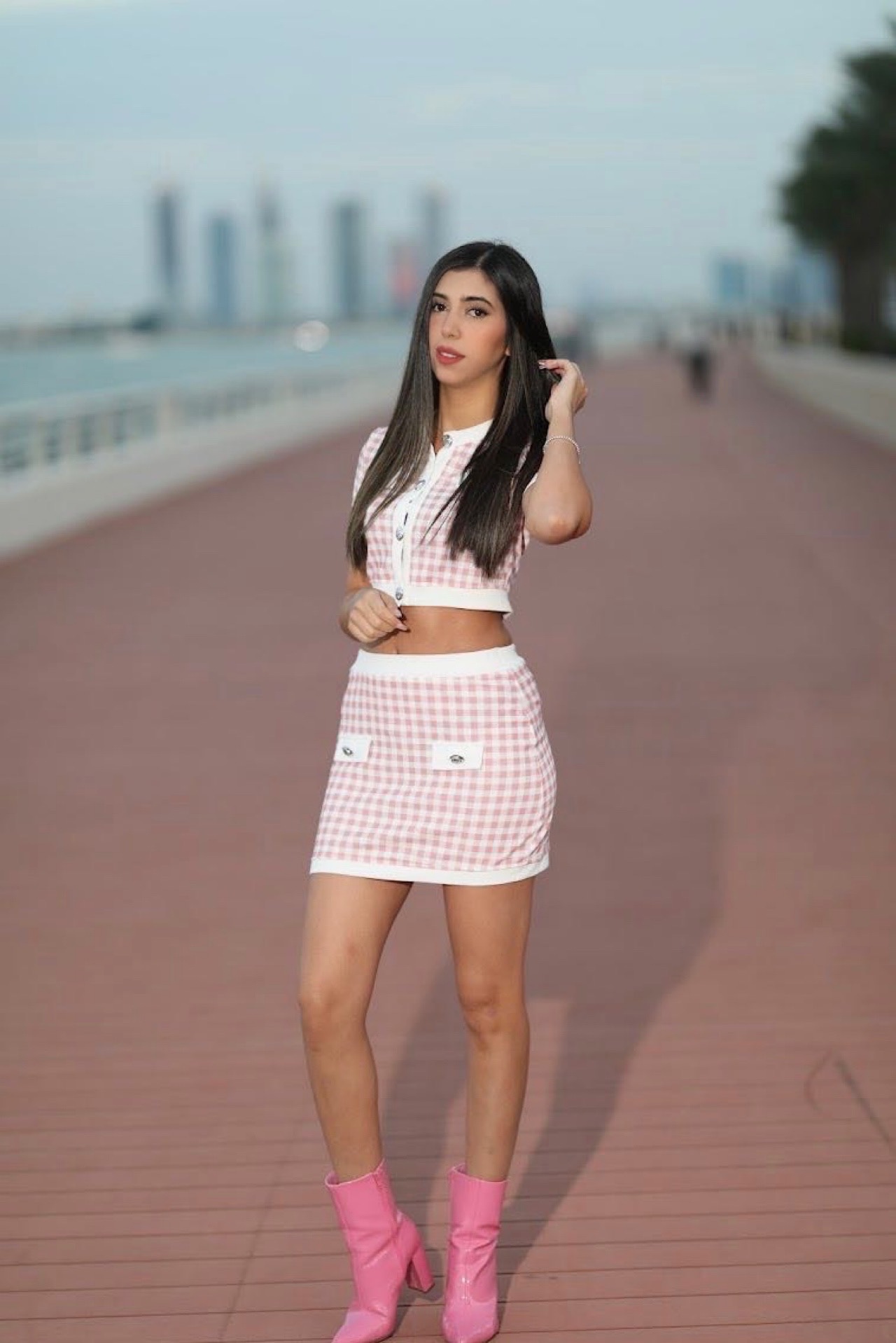 Maouia — Model & Hostess in Dubai photo 4
