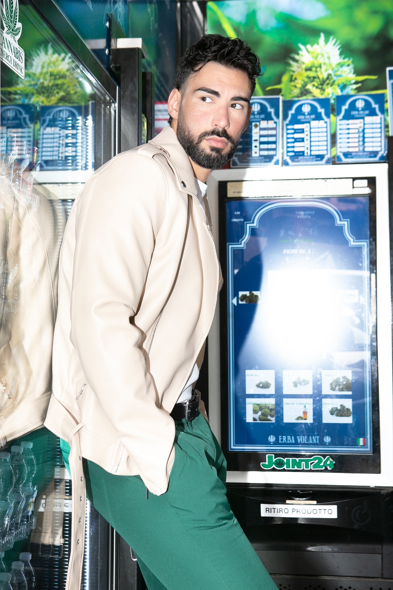Antonio — Model & Host in Messina photo 4