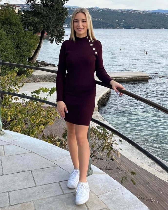 Lorena — Model & Hostess in Zagreb photo 1