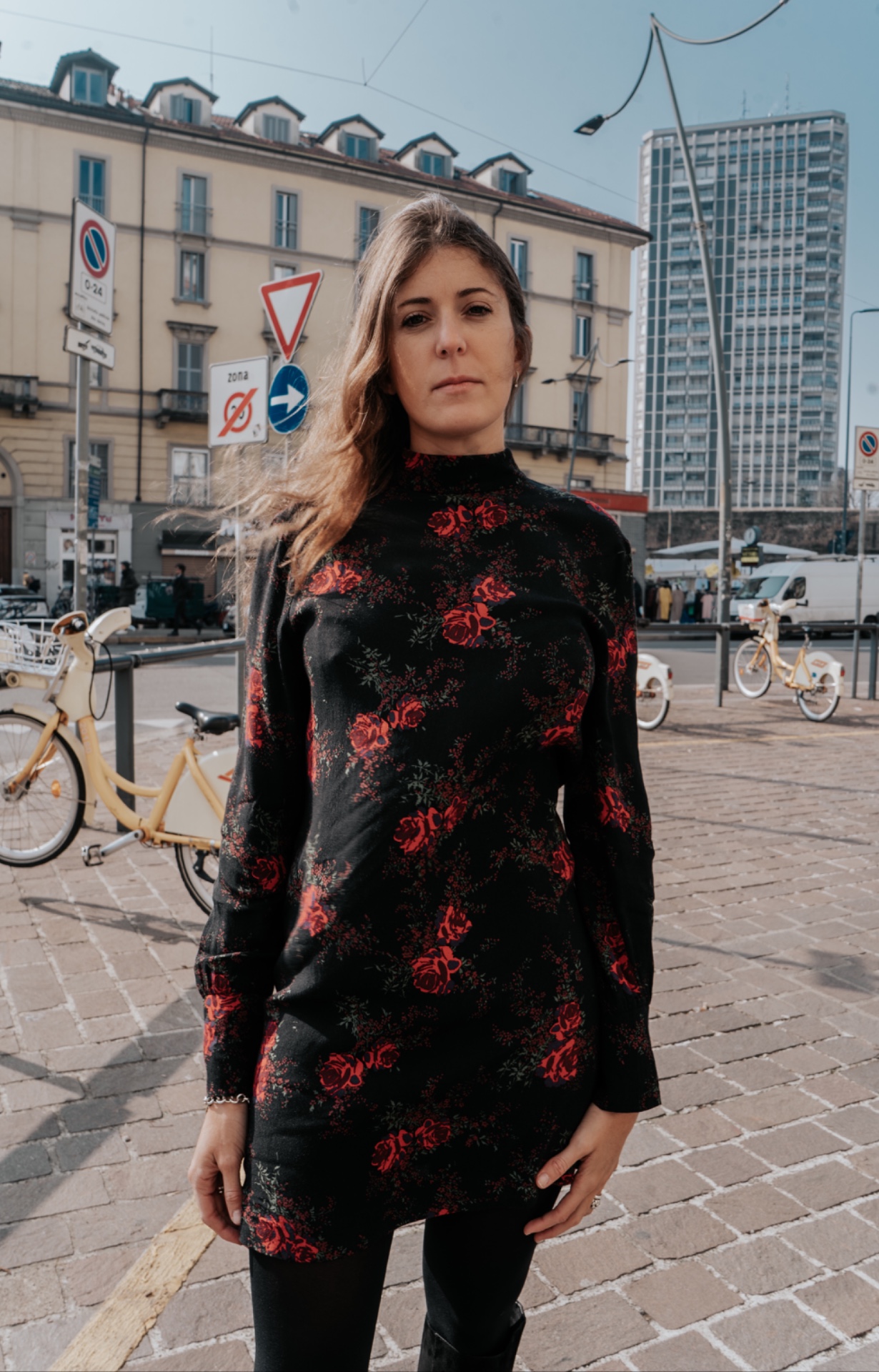 Veronica — Model & Hostess in Milano photo 1