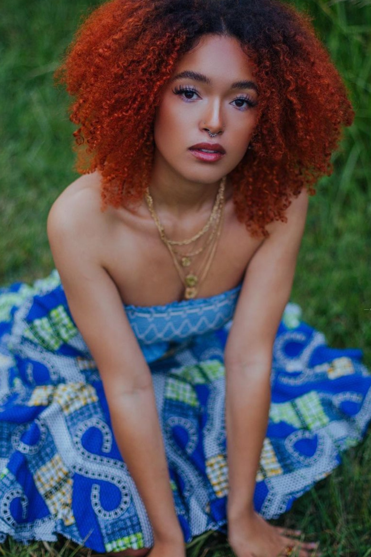 June — Model & Hostess in Saint-cyr-sur-loire photo 5