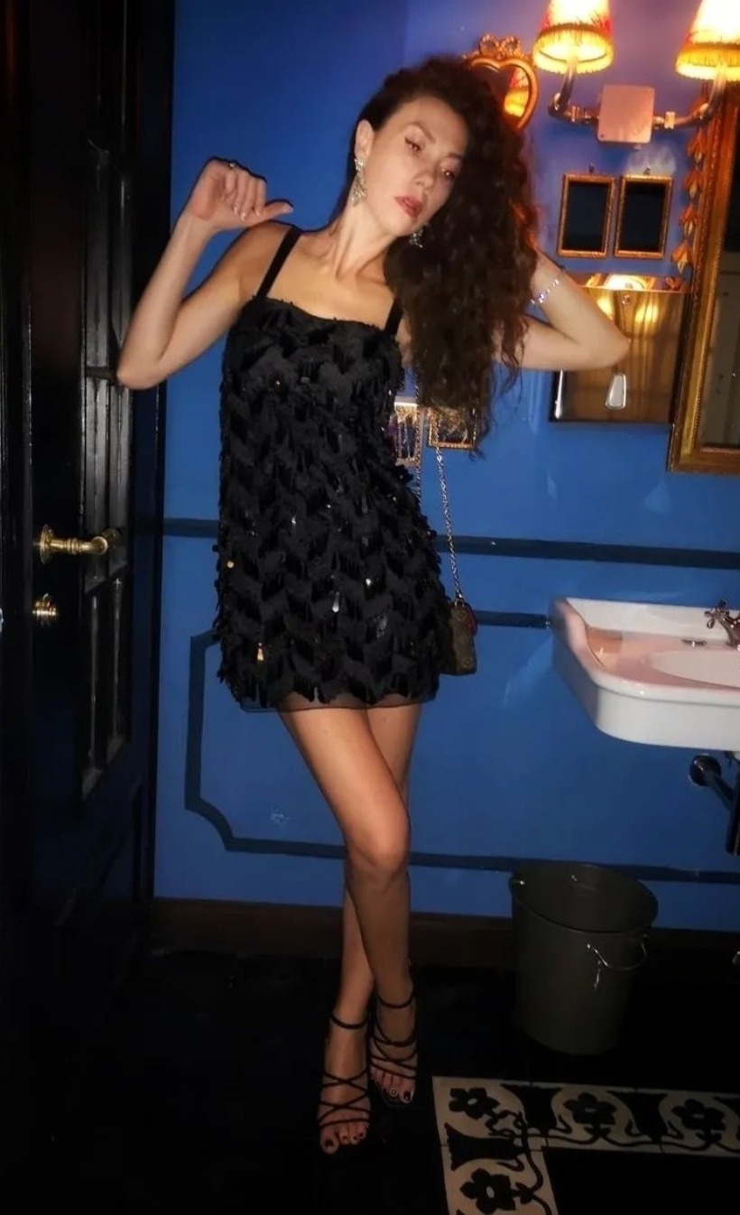 Alessia — Model & Hostess in Villanova photo 8