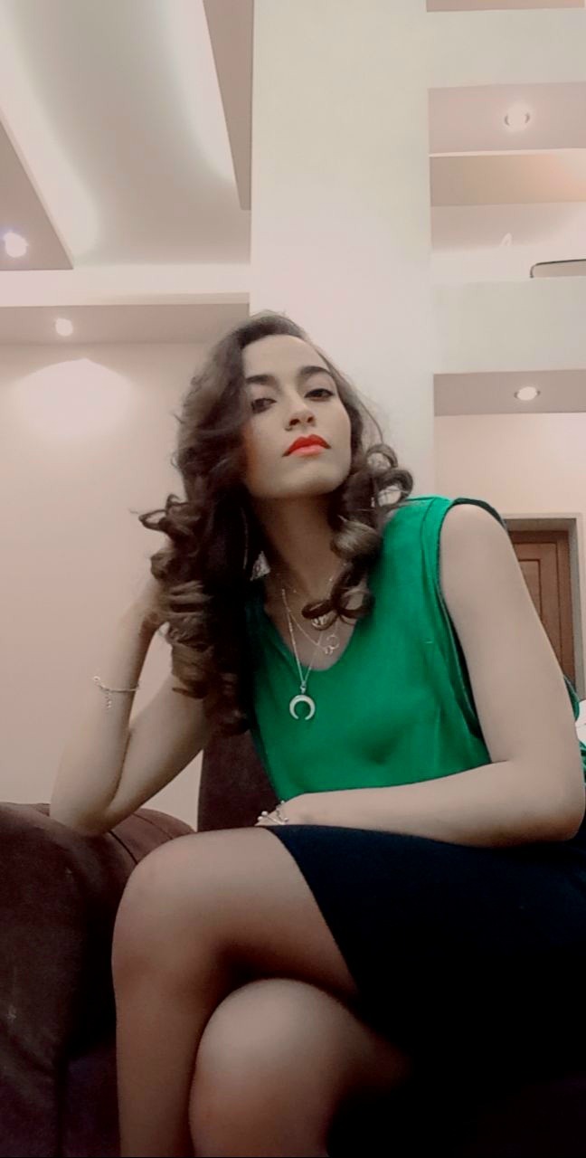 Omaymah — Model & Hostess in طرابلس photo 1