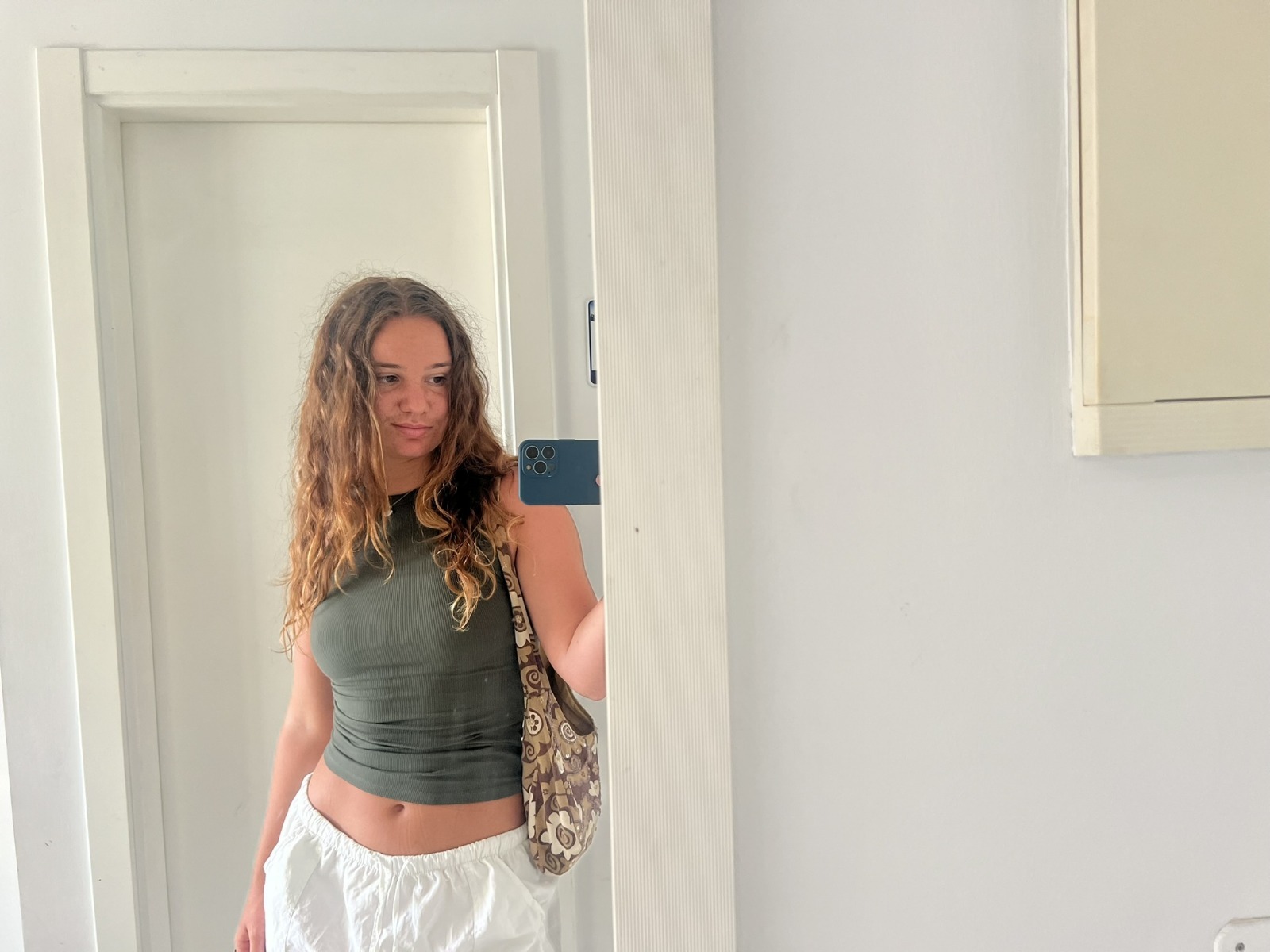 Aloha — Model & Hostess in Val&egrave;ncia photo 3