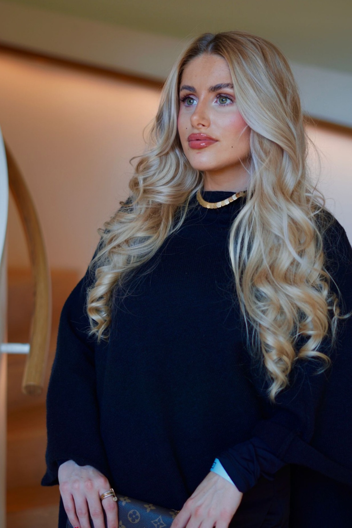L&eacute;a — Model & Hostess in D&uuml;sseldorf photo 2