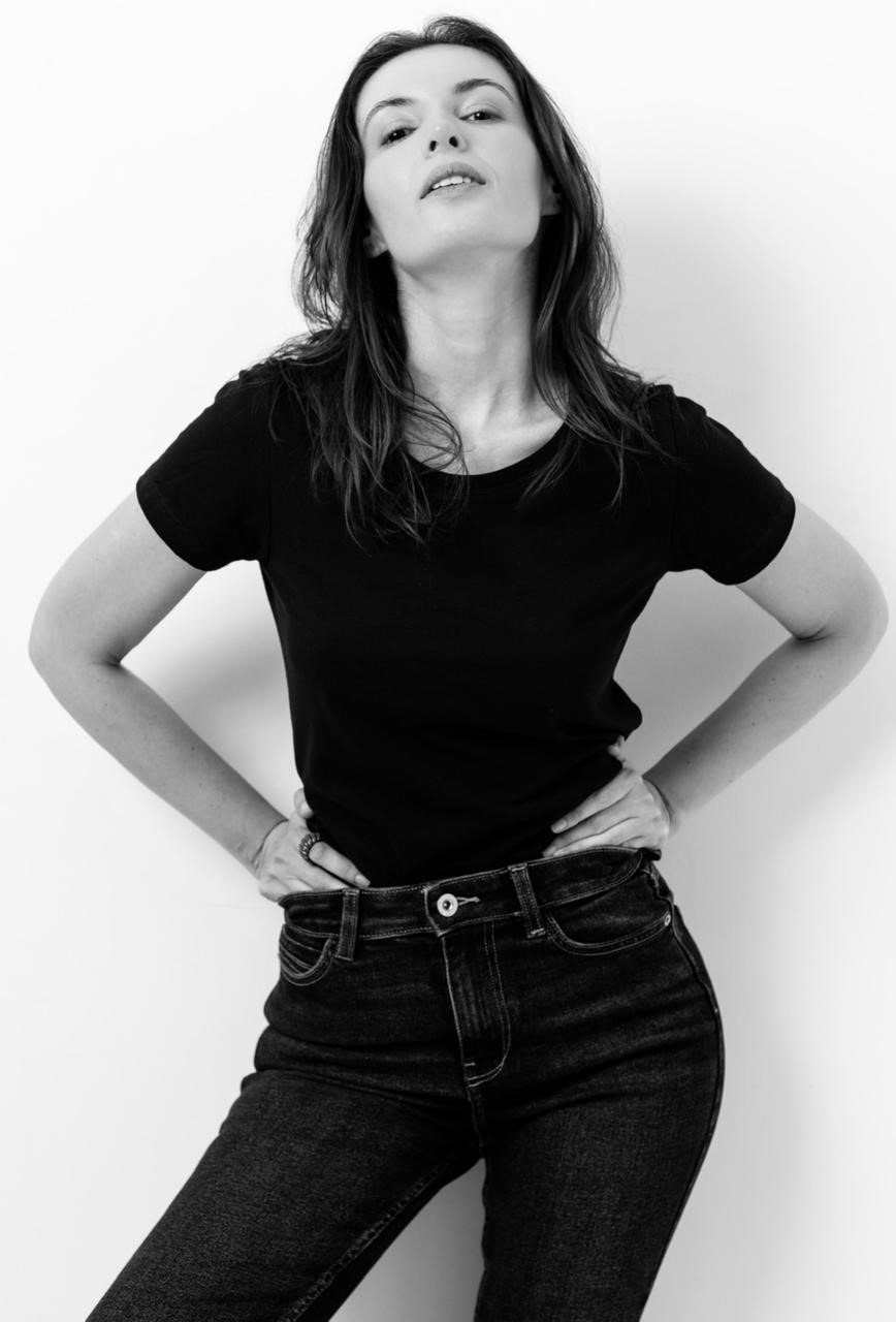 Catarina — Model & Hostess in Gen&egrave;ve photo 4