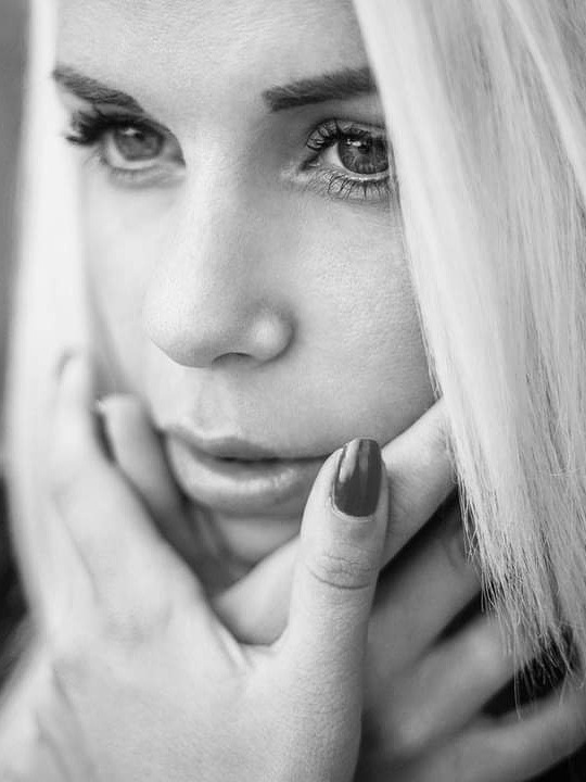 YANA — Model in Vaughan | Eye On Model