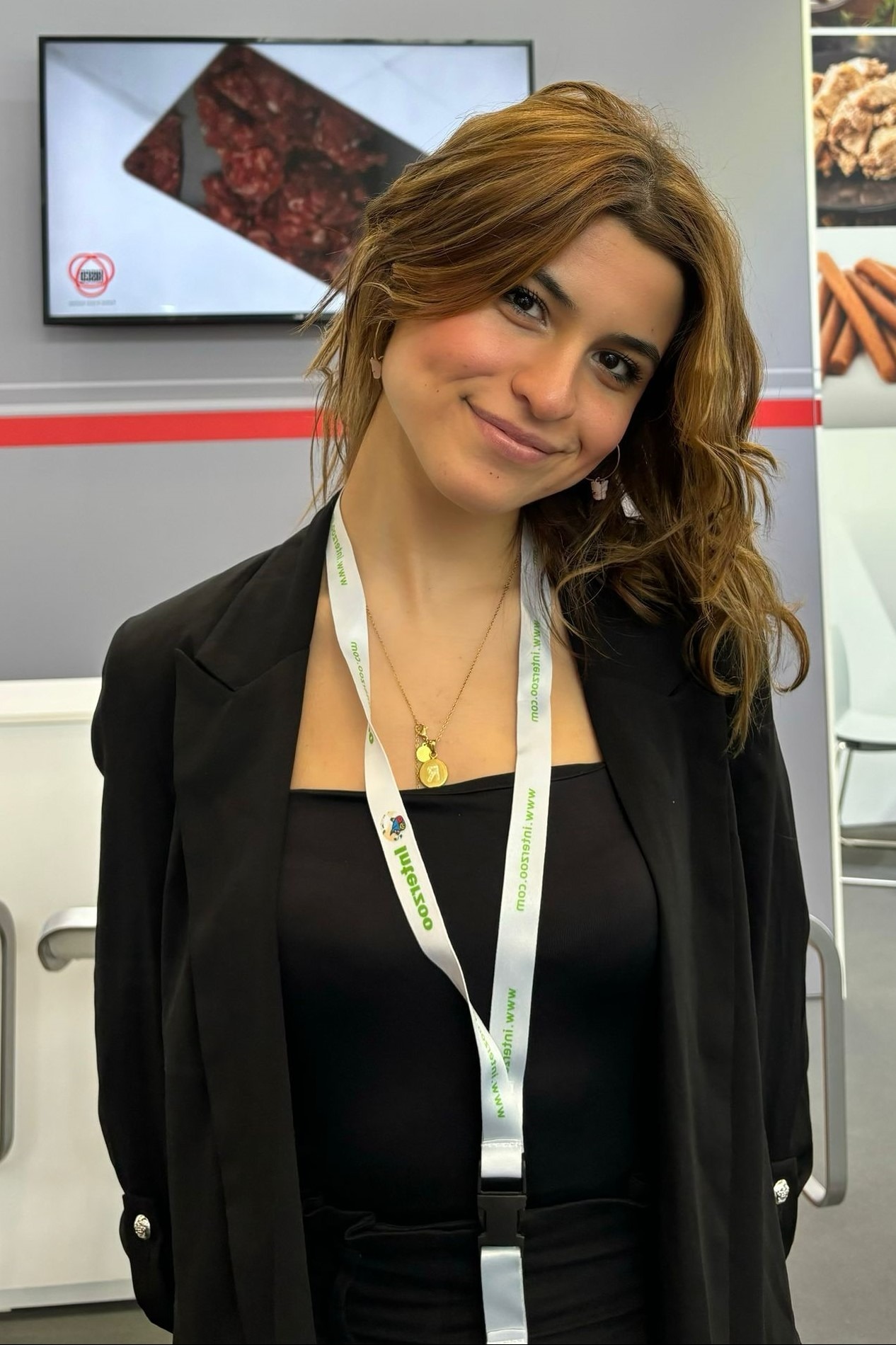 RAYA — Model in Berlino | Eye On Model
