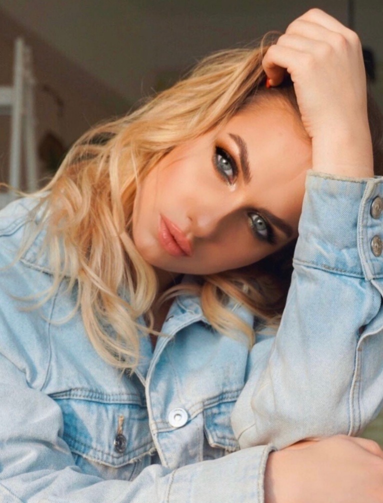 Tetiana — Model & Hostess in Торонто photo 4
