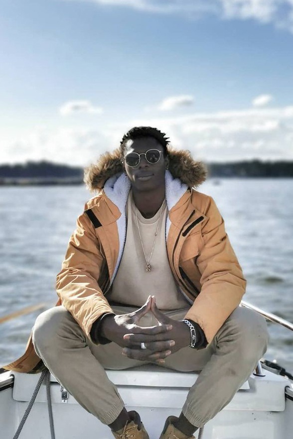 Mbargan — Model & Host in Espoo photo 2