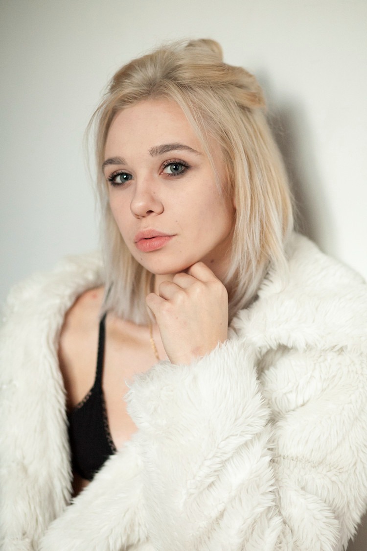 Agata — Model & Hostess in Gdynia photo 7