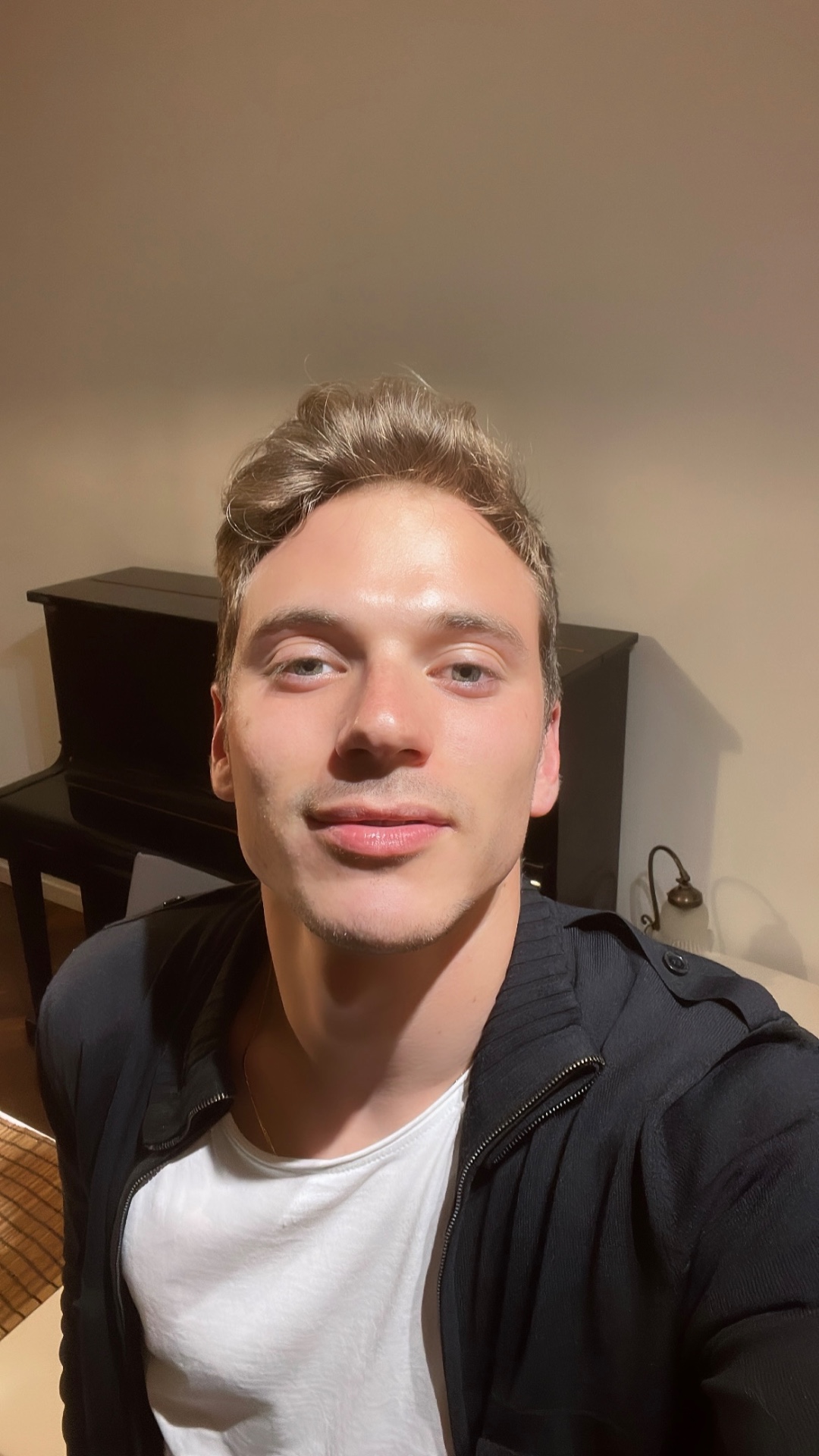 Alessandro — Model & Host in Abano Terme photo 1