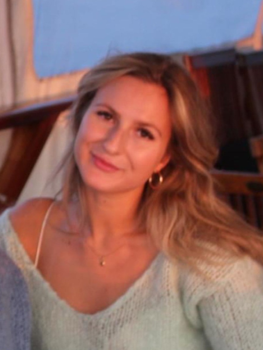Pernille Josefine — Model & Hostess in Den Haag photo 3