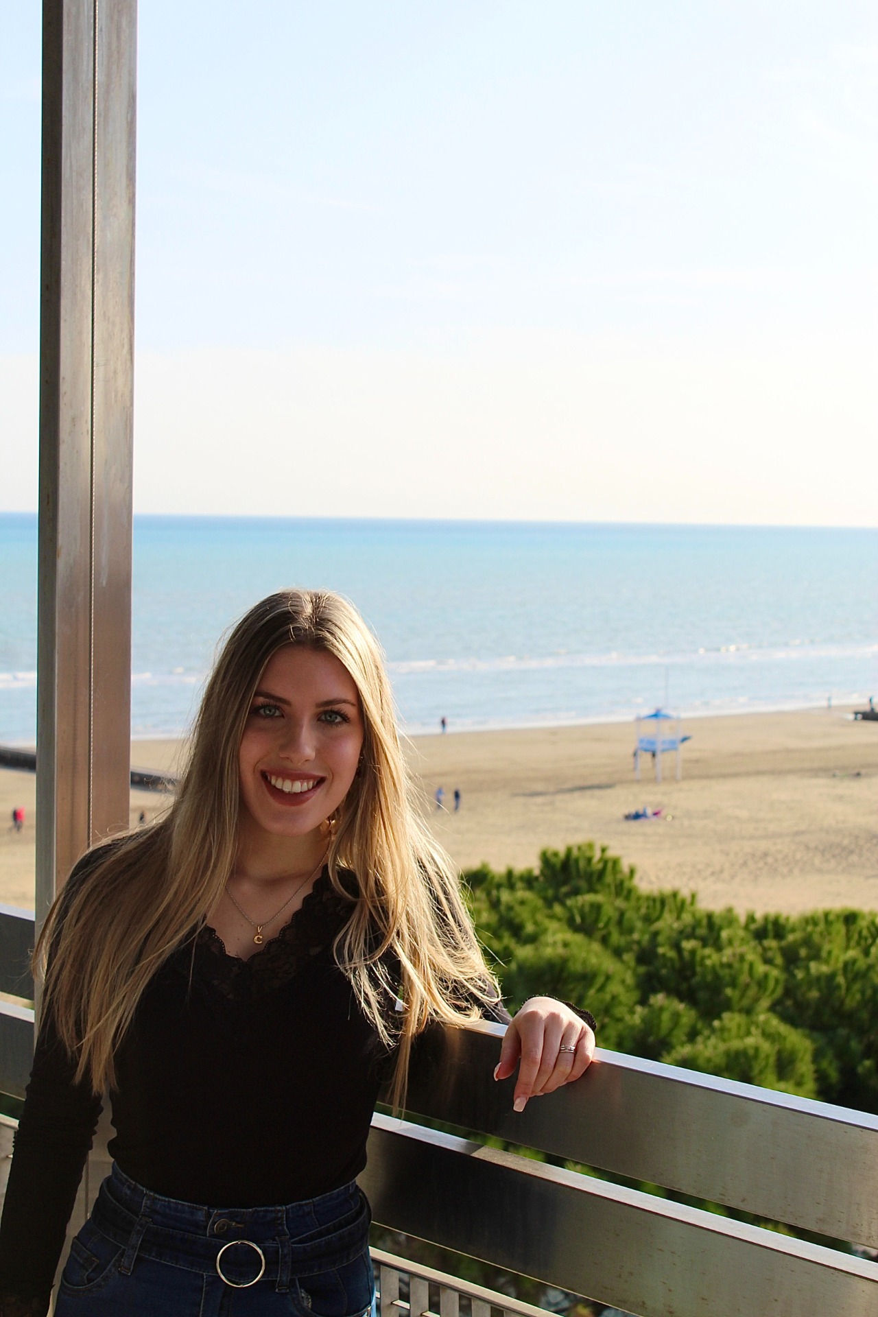 Camilla — Model & Hostess in Barcelona photo 5