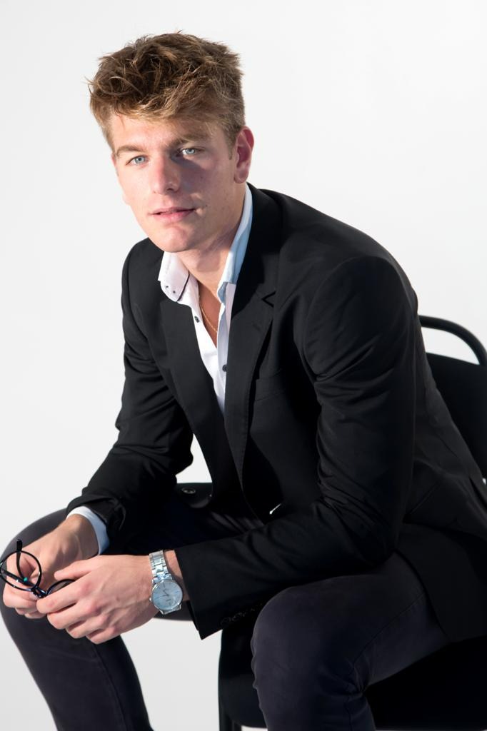 Nicolas — Model & Host in Milan photo 2