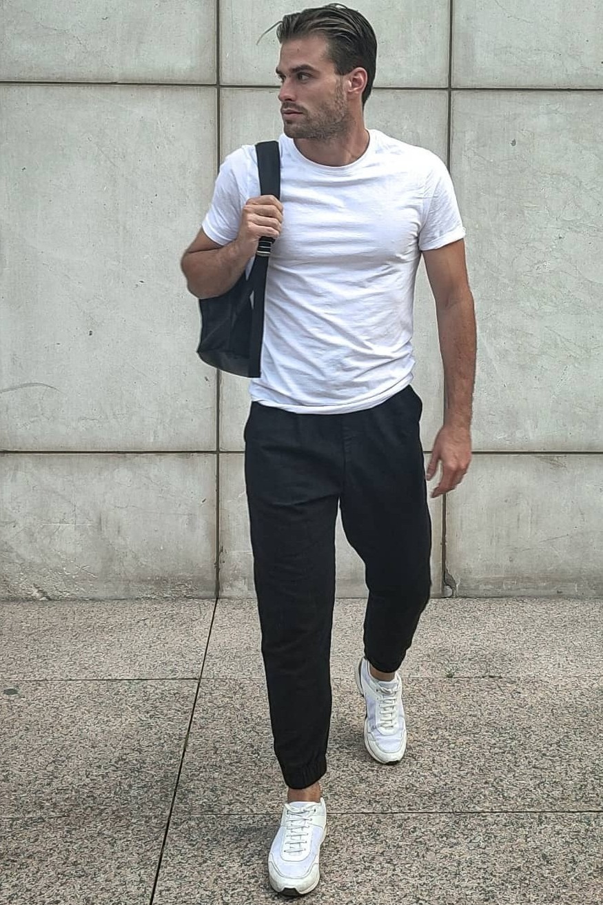 Fernando — Model & Host in Milano photo 7