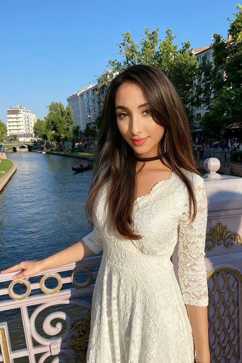 Aya — Model & Hostess in Beylikd&uuml;z&uuml; photo 4