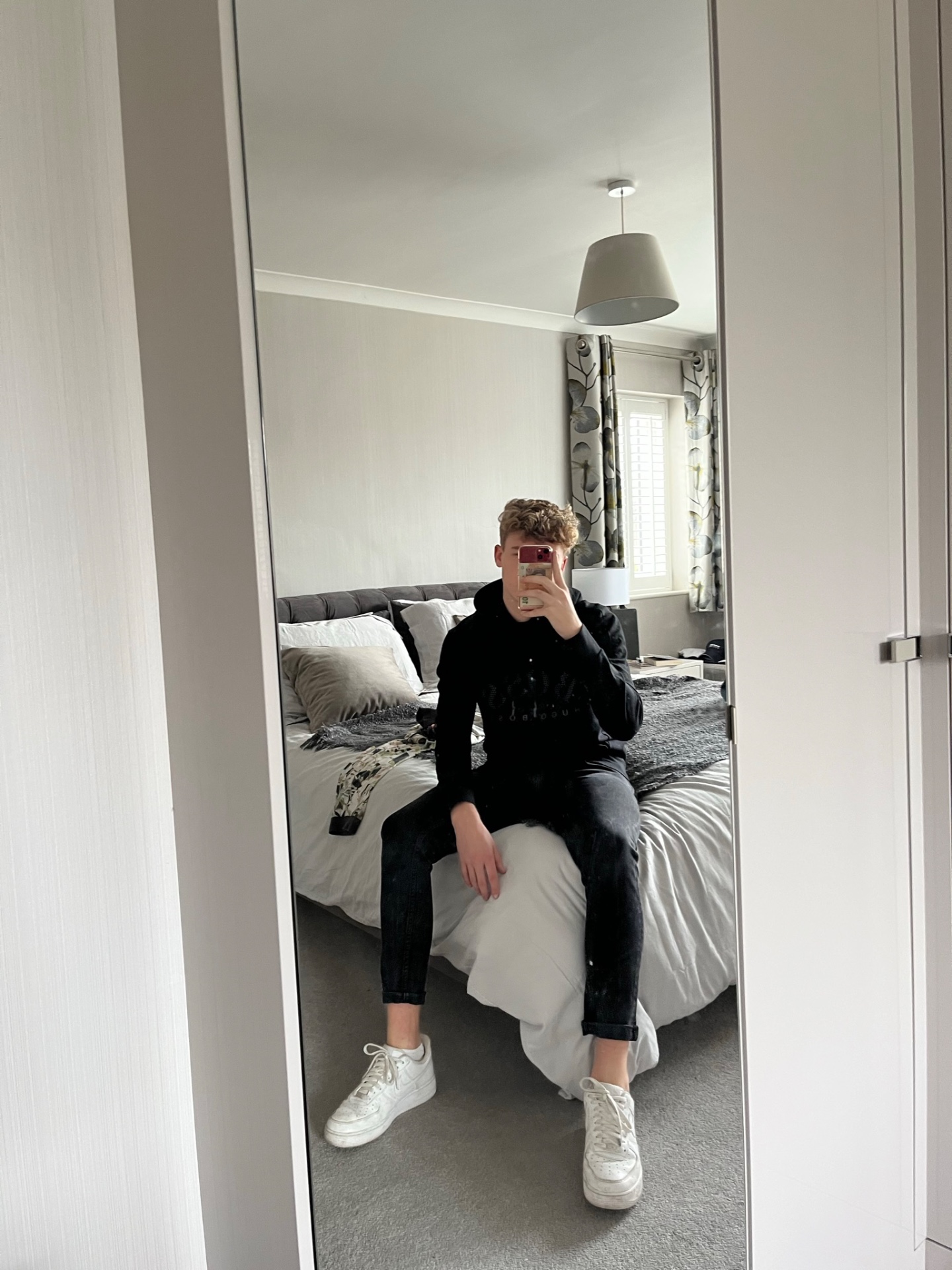 Kyle — Model & Host in Madrid photo 4