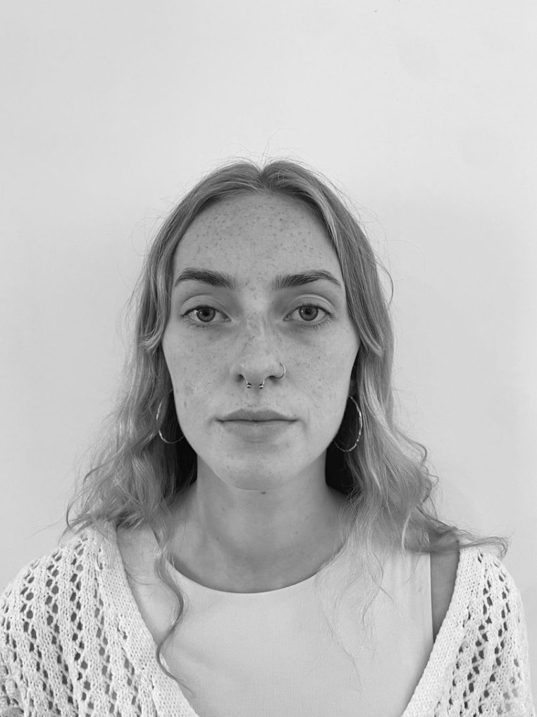Amy — Model & Hostess in The Hague photo 1