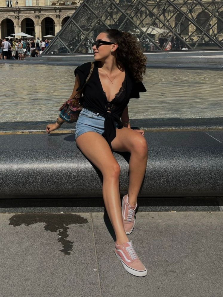 Renata — Model & Hostess in Den Haag photo 2