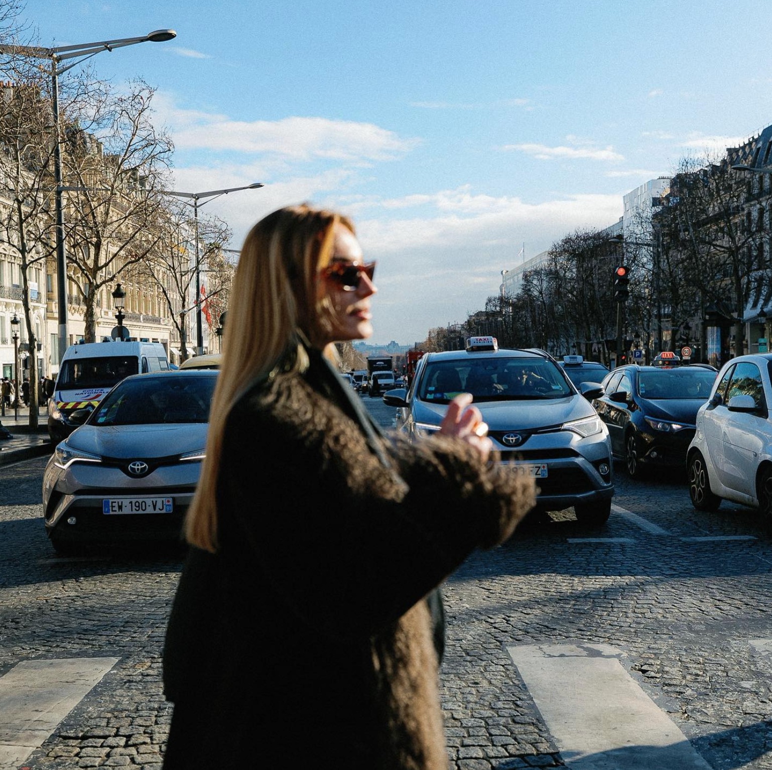 Alice — Model & Hostess in Paris photo 12