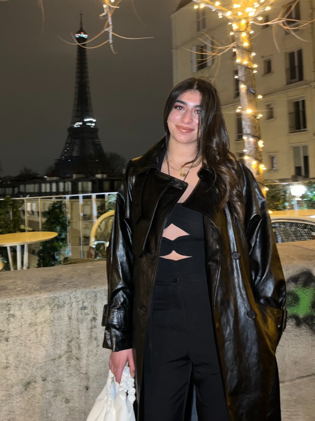 Farah — Model & Hostess in Amsterdam photo 1