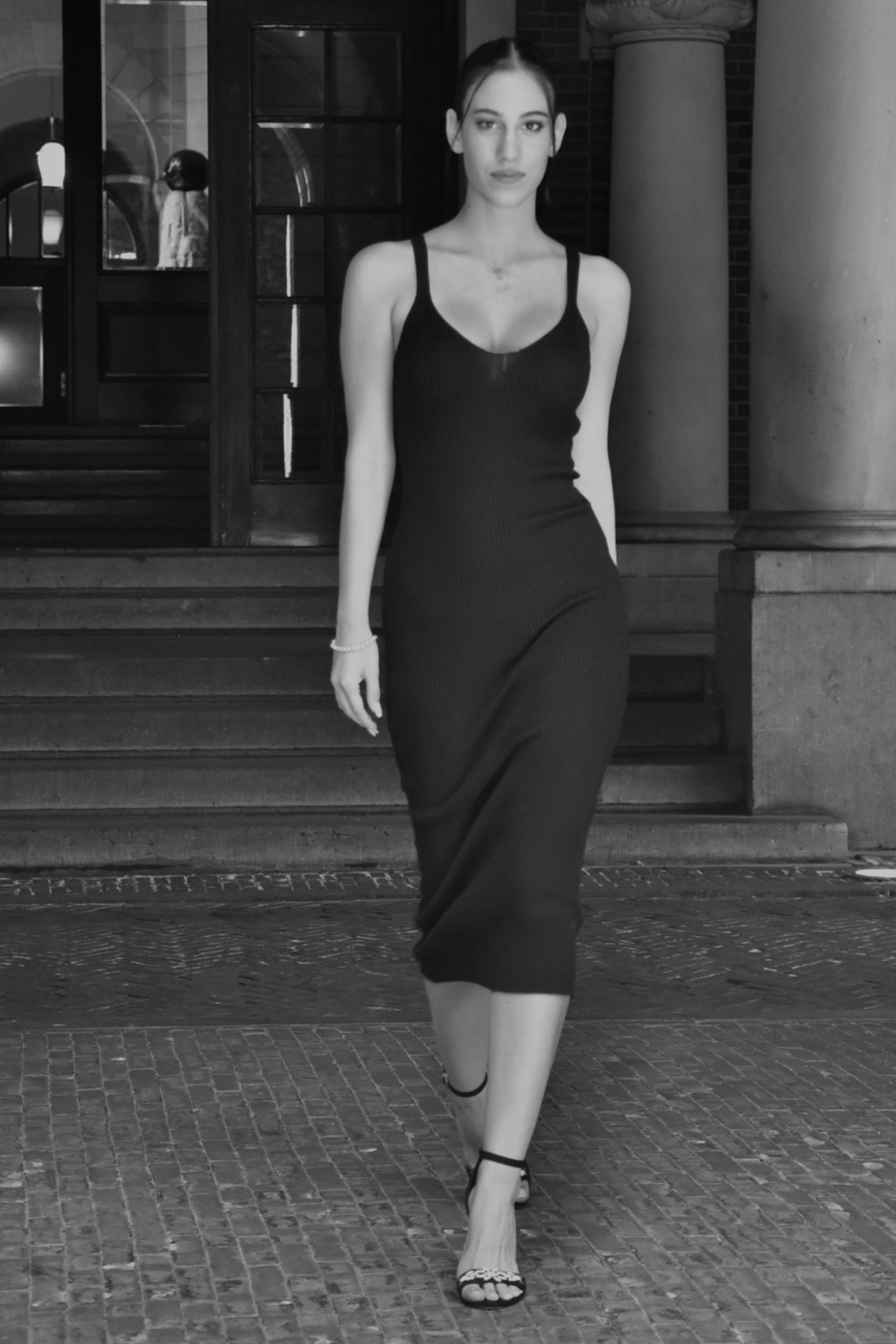 Christina — Model & Hostess in Rotterdam photo 1