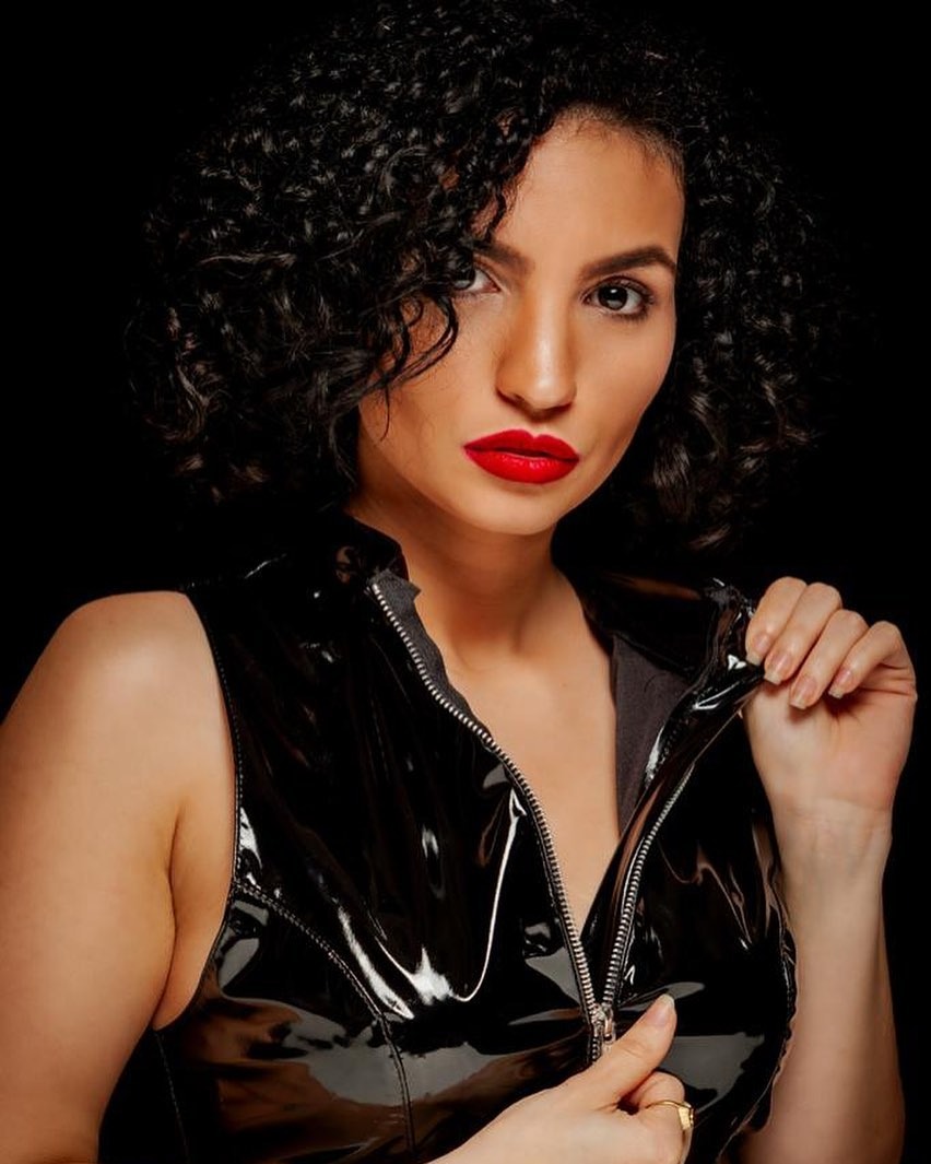 Rosa — Model & Hostess in Taufkirchen photo 7