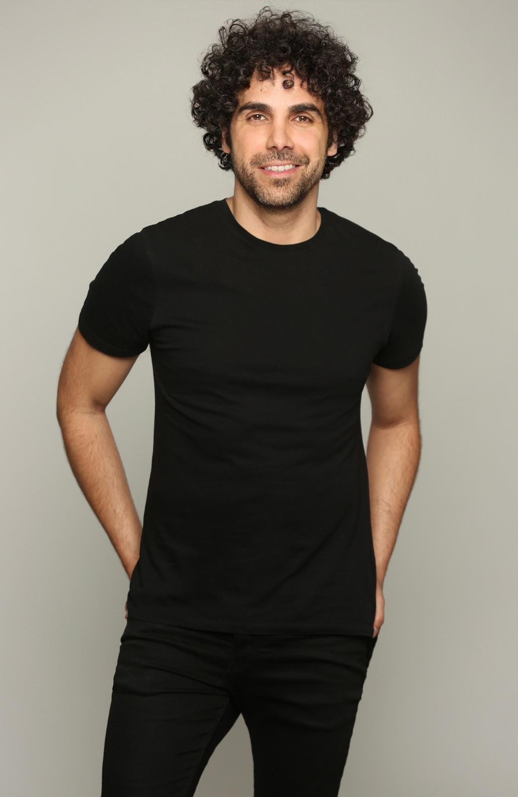 Samuel — Model & Host in Madrid photo 4