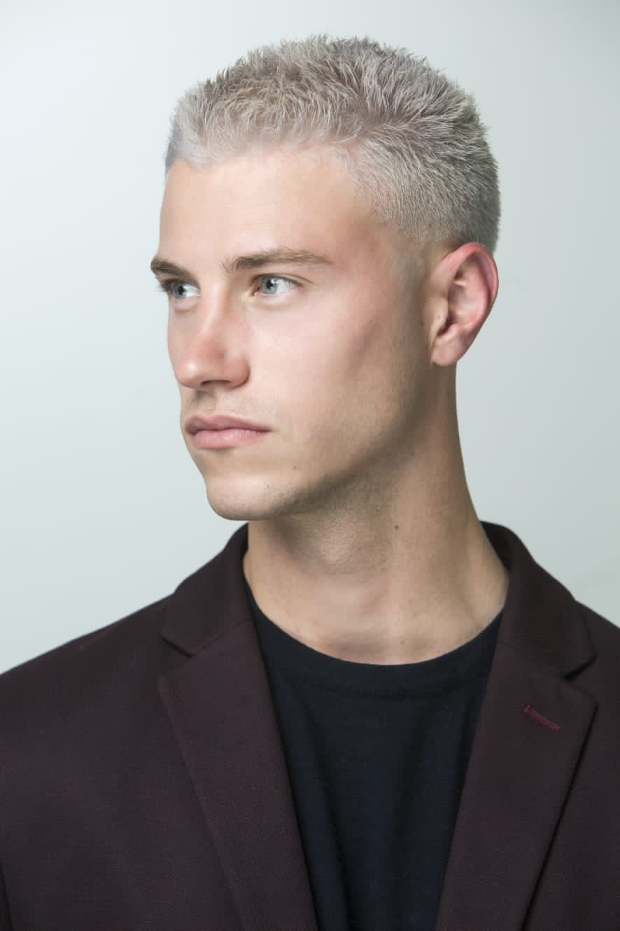 Luis — Model & Host in Collado Villalba photo 10