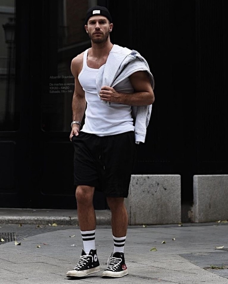 Julien — Model & Host in Madrid photo 1