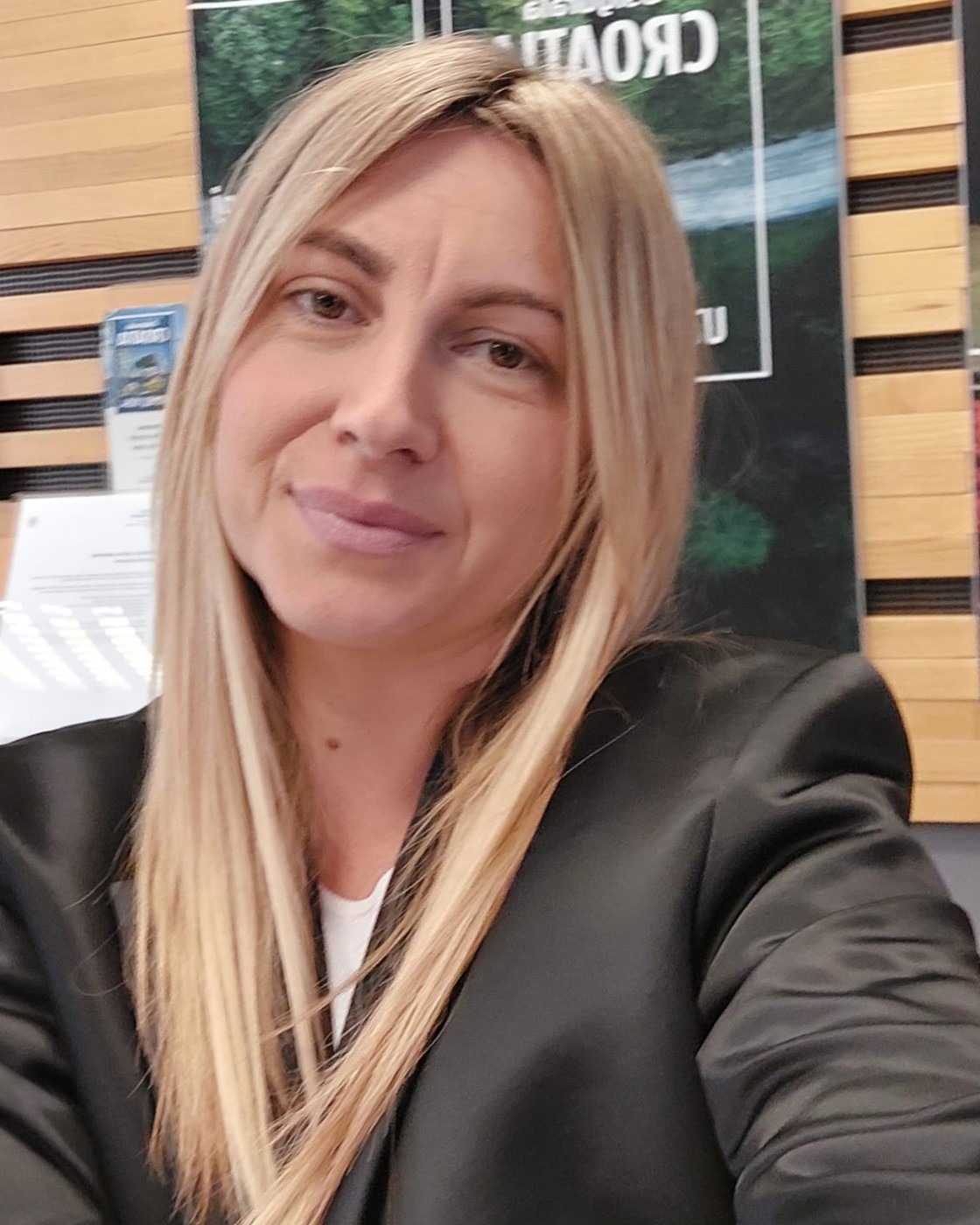 Marica — Model & Hostess in Drni&scaron; photo 3
