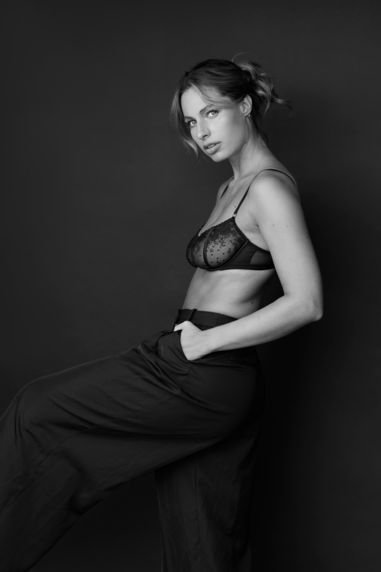 Oc&eacute;ane — Model & Hostess in Ivry-sur-seine photo 5