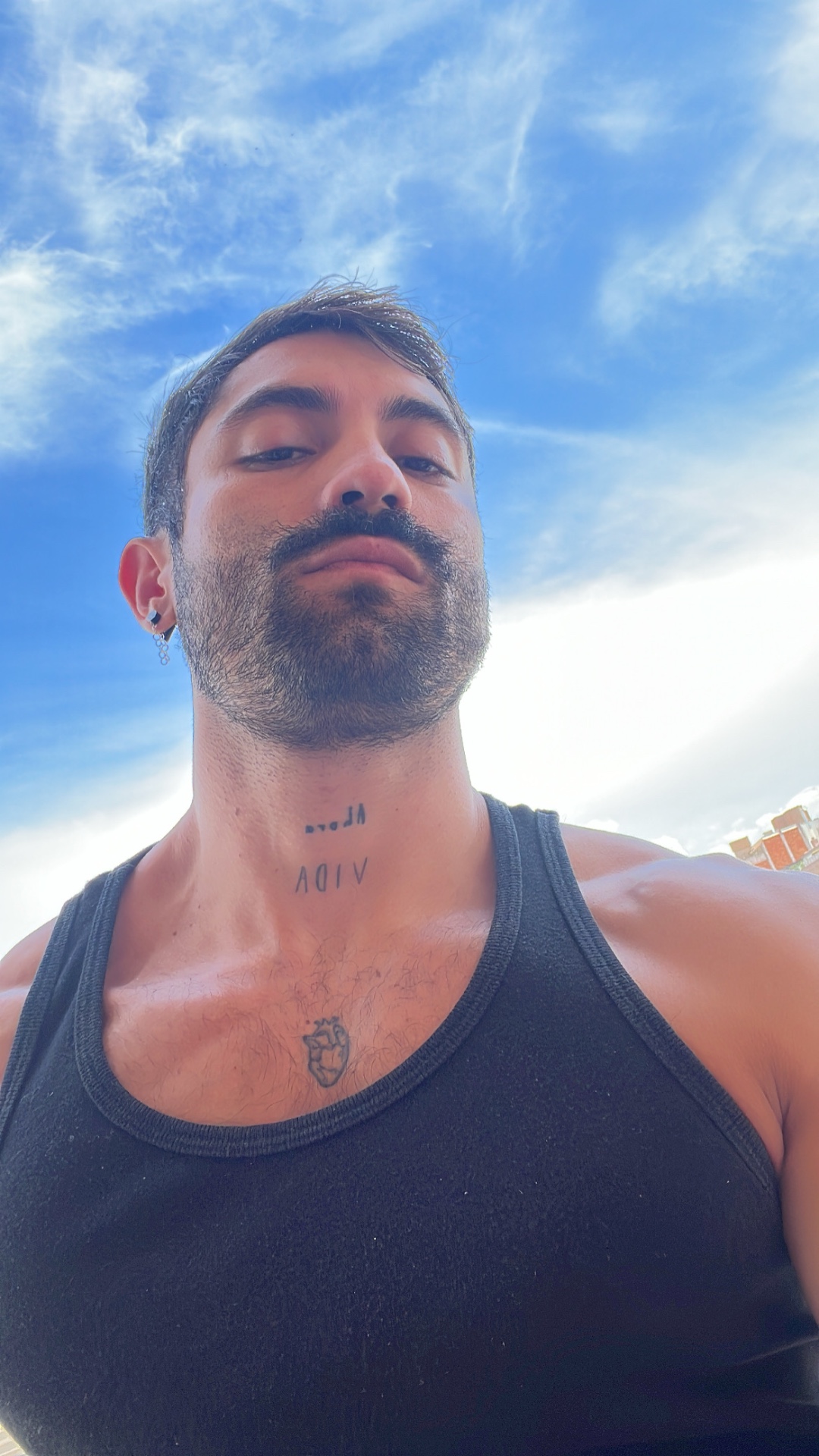 Xavier — Model & Host in Barcelona photo 5