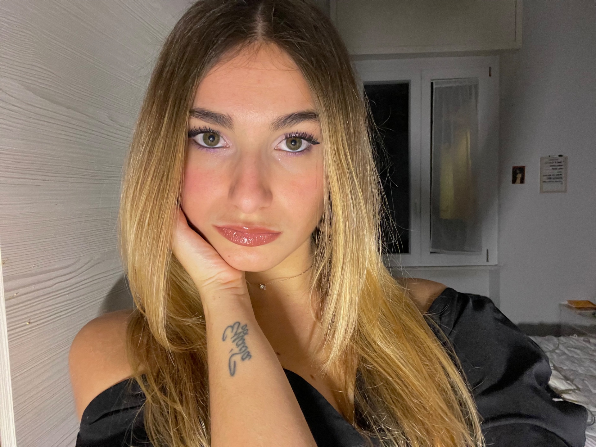 Matilde — Model & Hostess in Milano photo 3