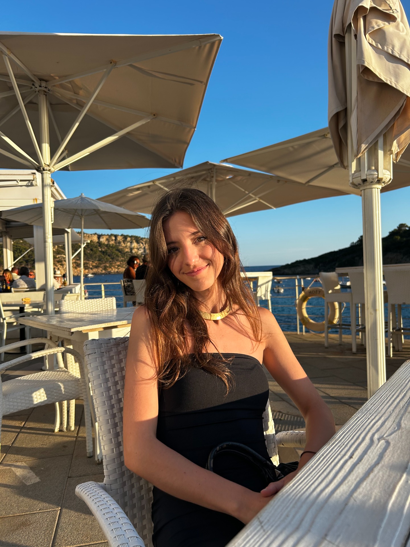 Uma — Model & Hostess in Madrid photo 4