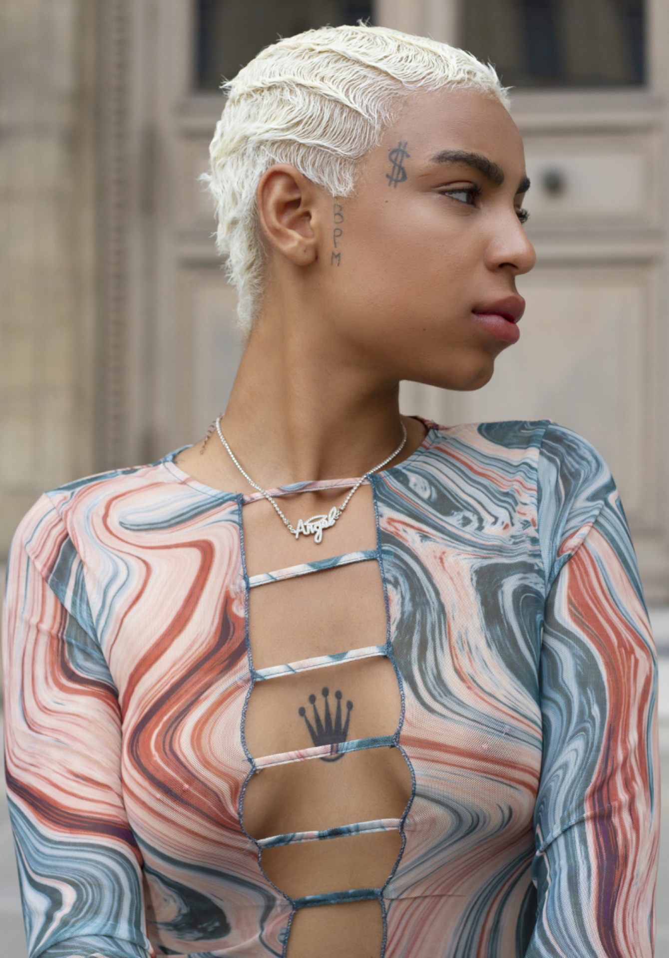 Paloma — Model & Hostess in Bruy&egrave;res-le-ch&acirc;tel photo 2