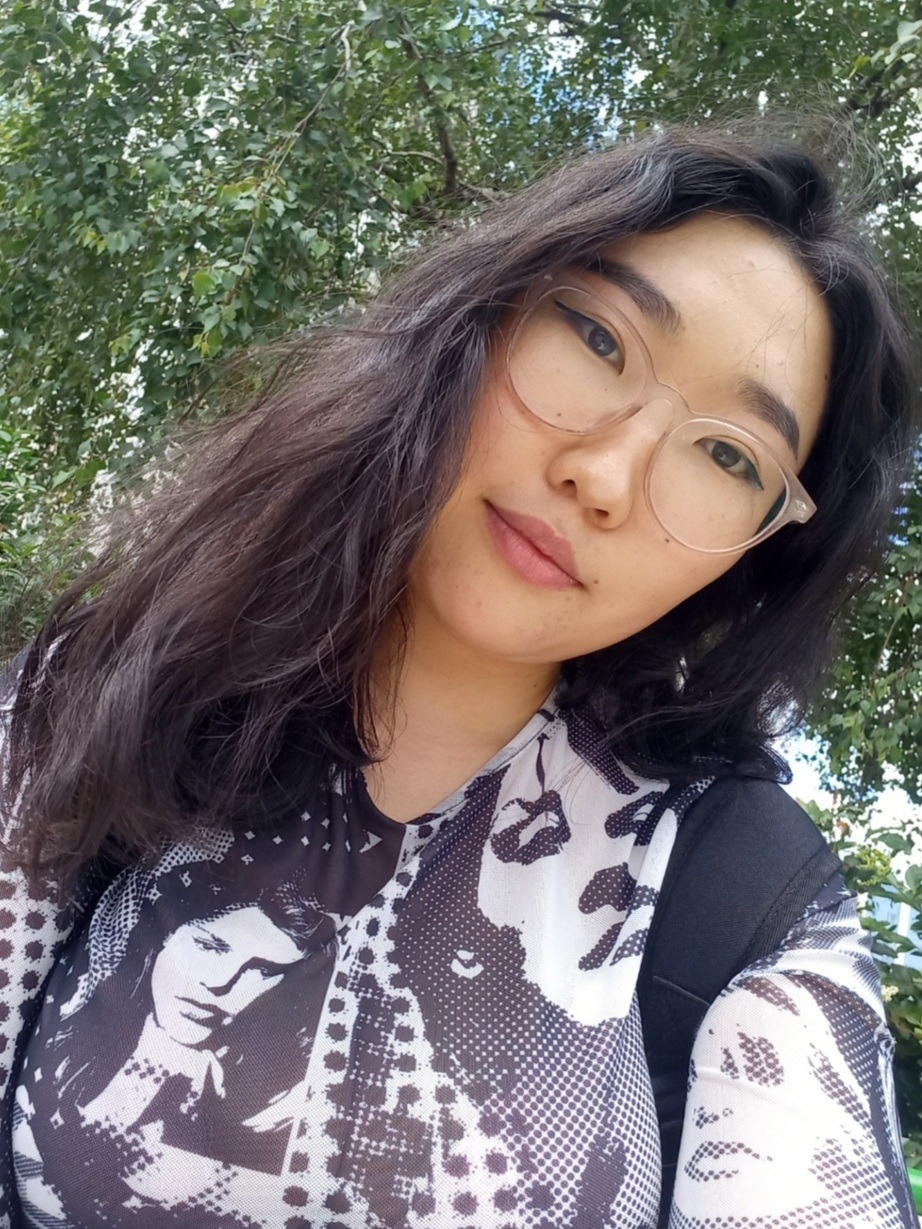 Badmaanyam — Model & Hostess in Budapest photo 2
