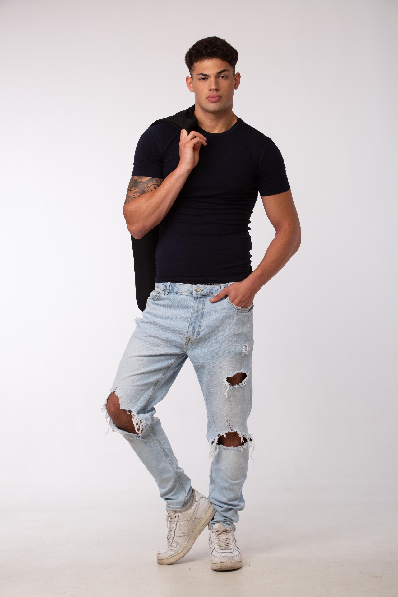 Gabriel — Model & Host in Milano photo 2