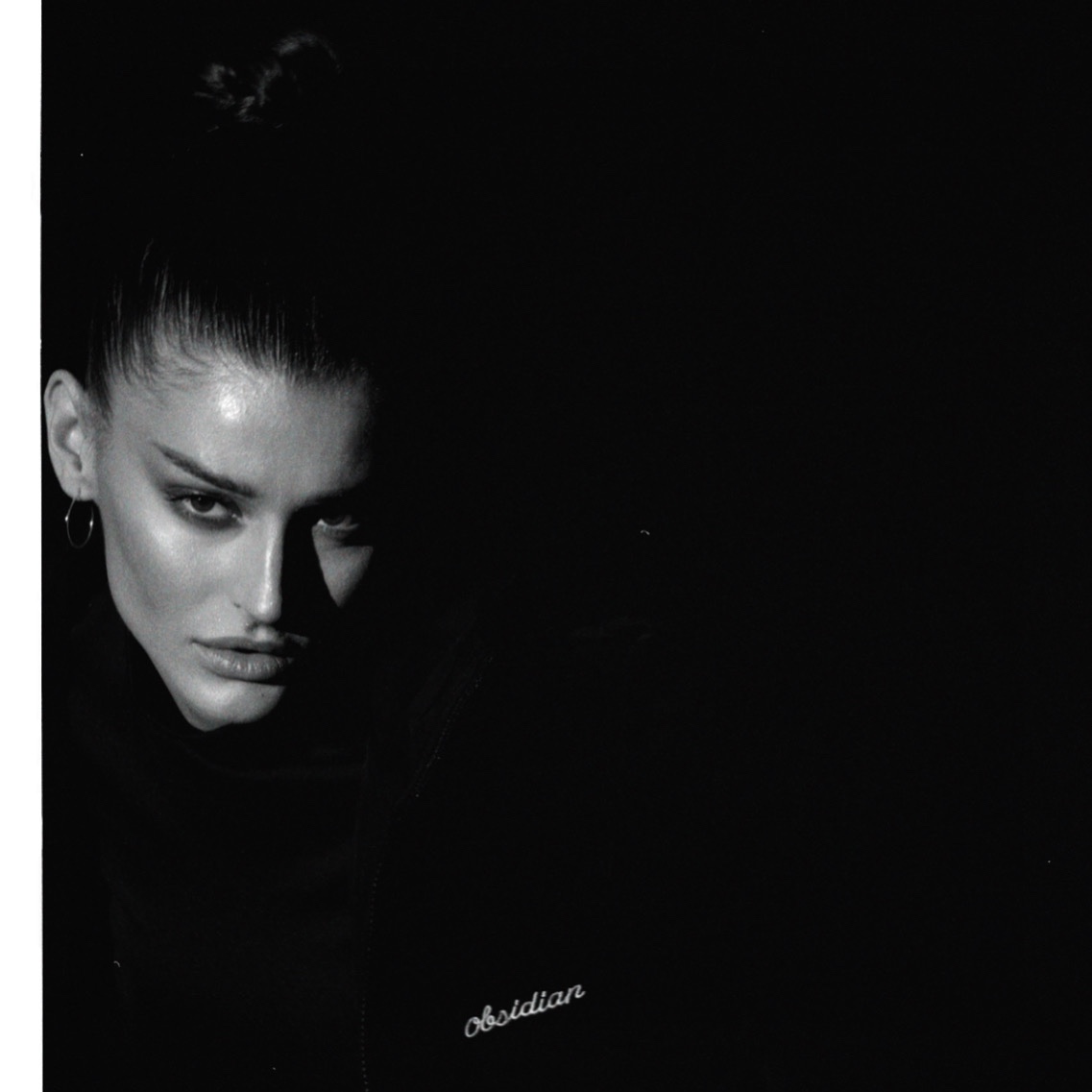 Dayen — Model & Hostess in &Icirc;le-de-france photo 1