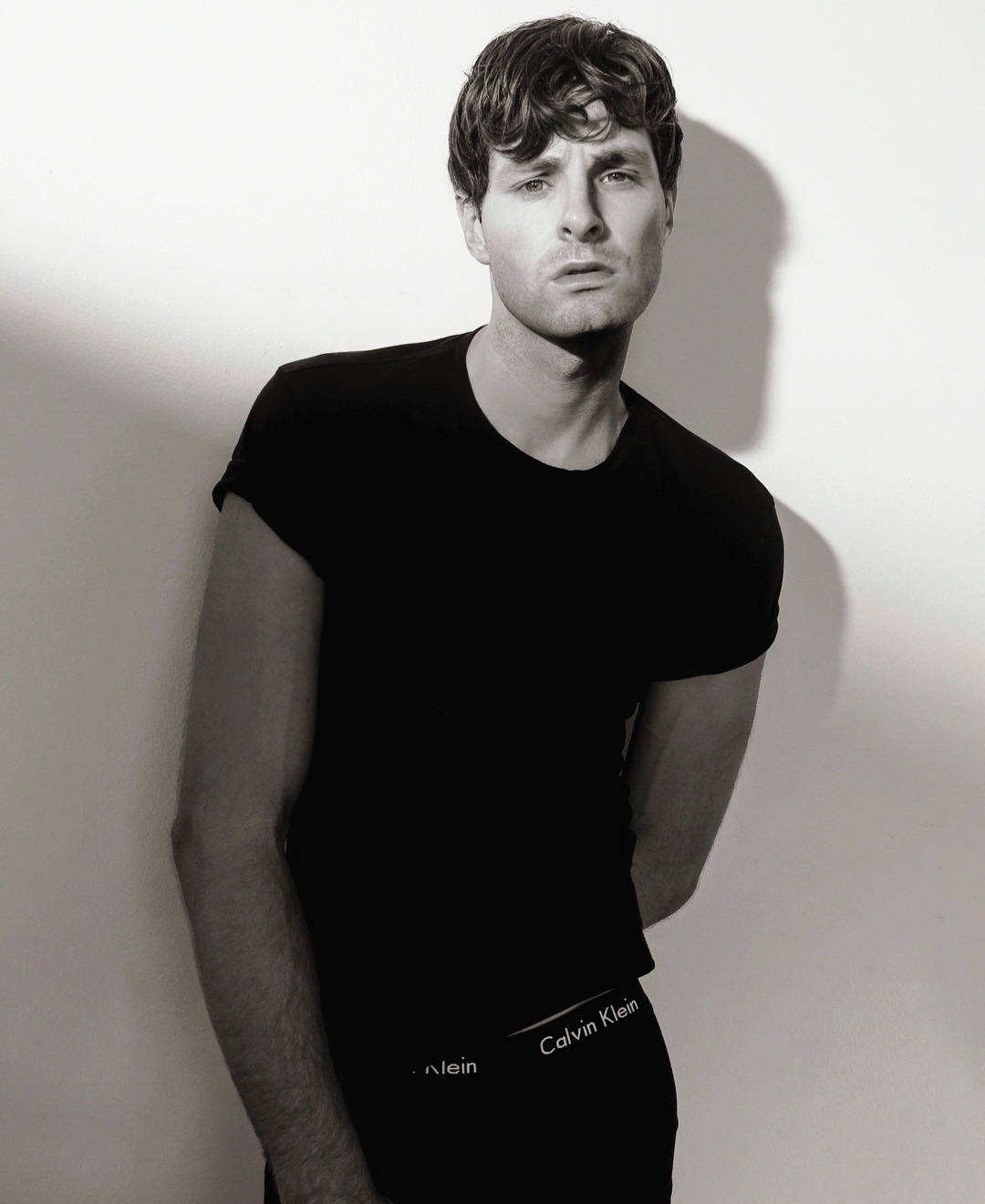 Ivann — Model & Host in Paris photo 14