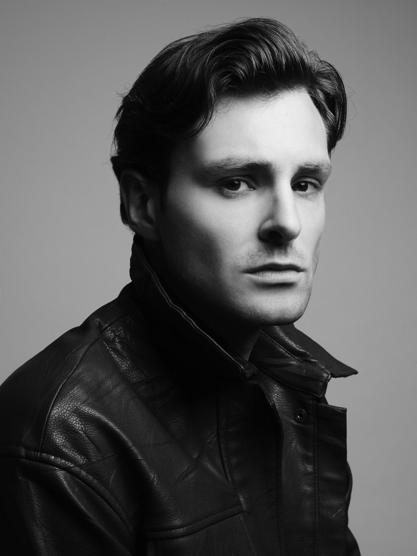 Ivann — Model & Host in Paris photo 5