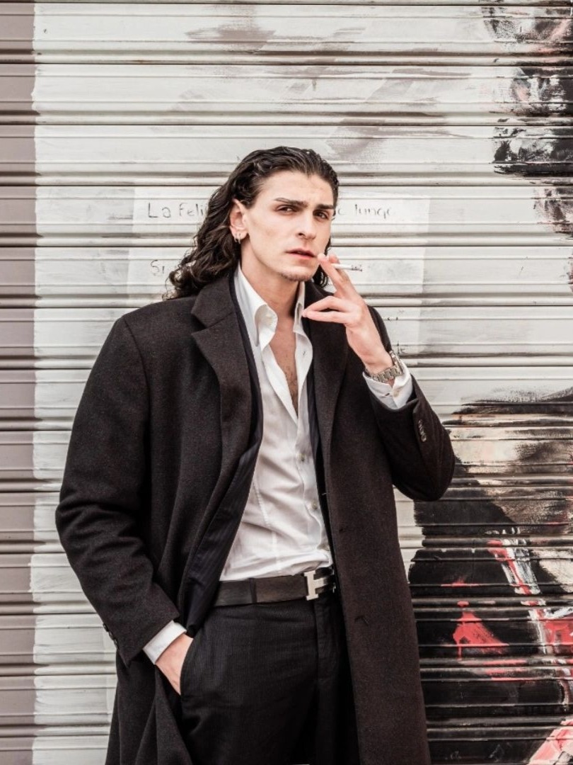 Vincenzo — Model & Host in Ottaviano  photo 1