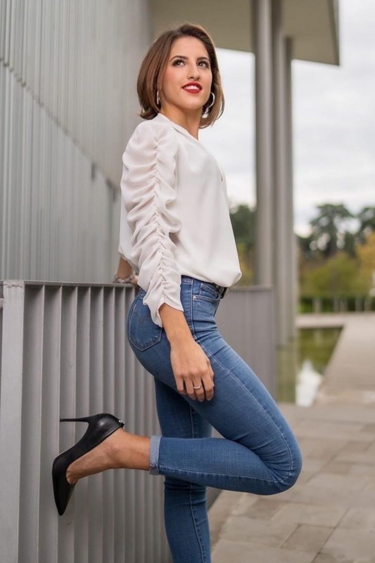 Laura — Model & Hostess in Milan photo 1
