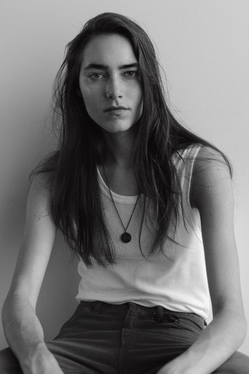 Julie — Model & Hostess in Paris photo 1