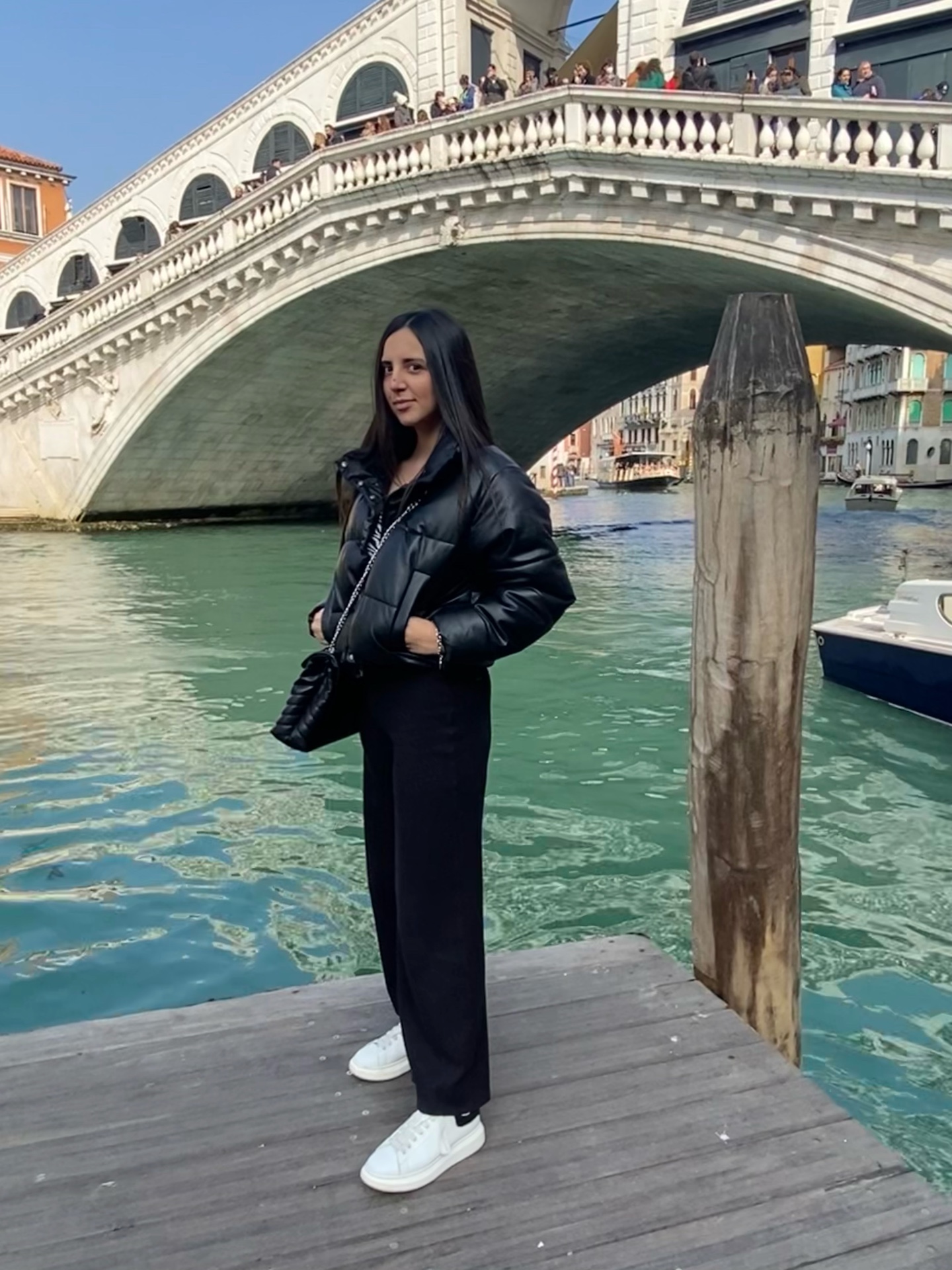 Lucrezia — Model & Hostess in Cermenate photo 3