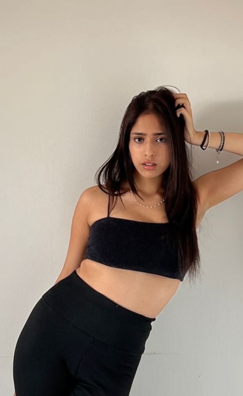 Aishani — Model & Hostess in Milano photo 3